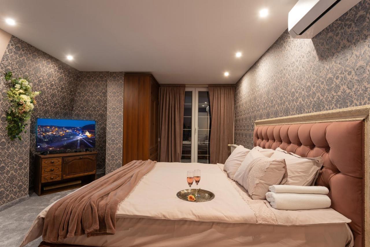 Luxury Private House In City Center Велико-Тирново Екстер'єр фото
